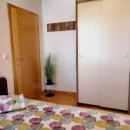 Apartment Apartment Makarska